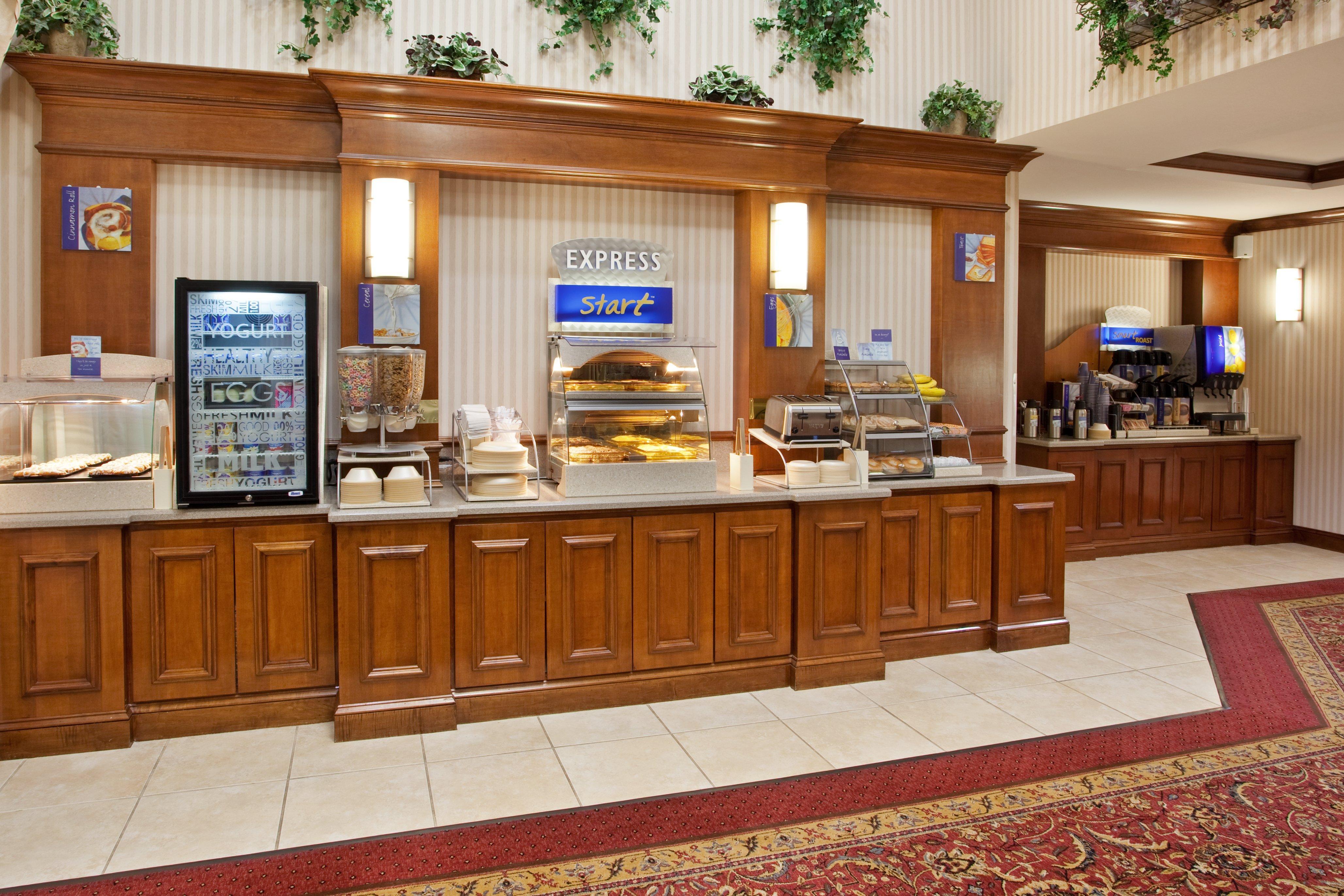 Holiday Inn Express Hotel & Suites Marion By Ihg מראה חיצוני תמונה
