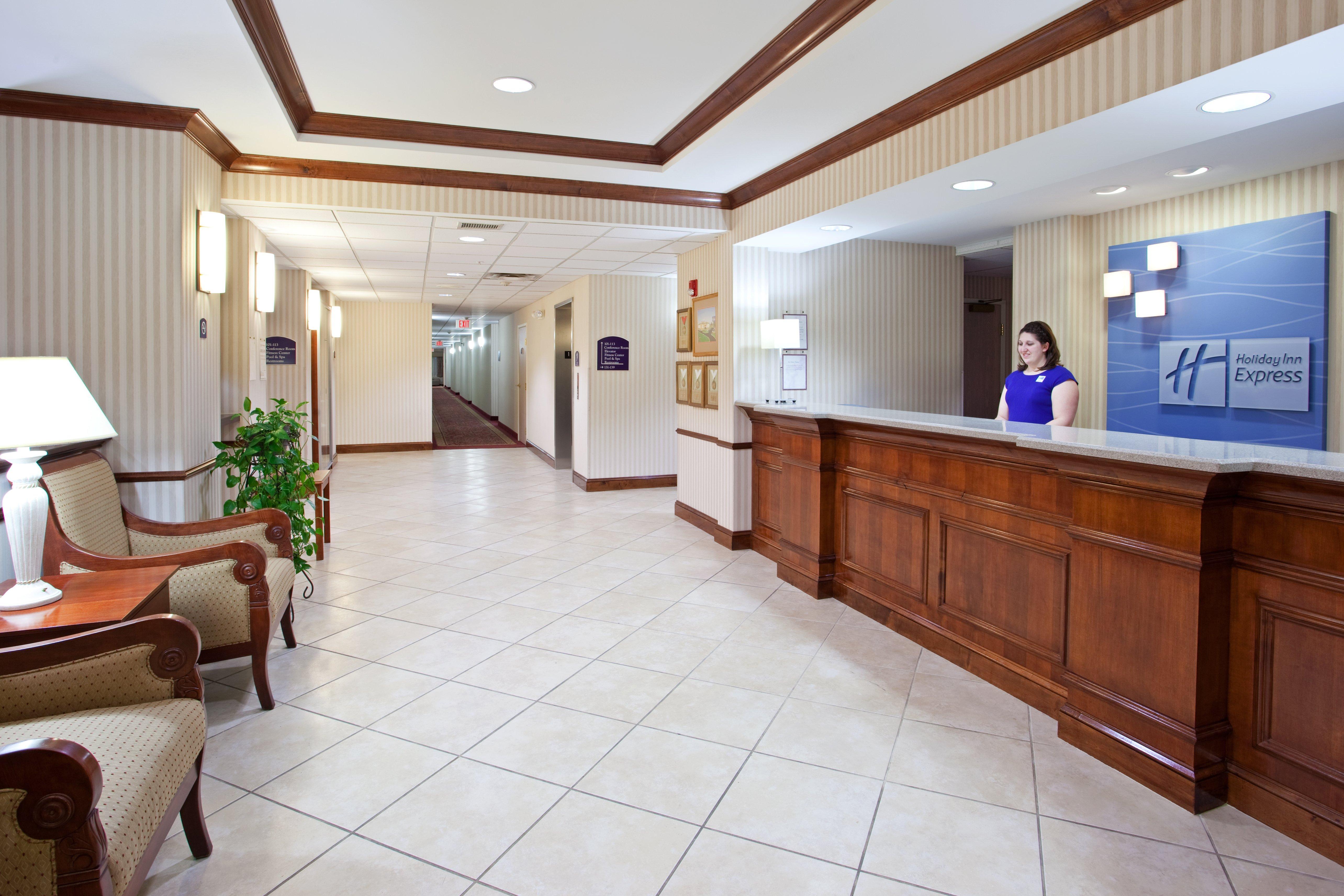 Holiday Inn Express Hotel & Suites Marion By Ihg מראה חיצוני תמונה