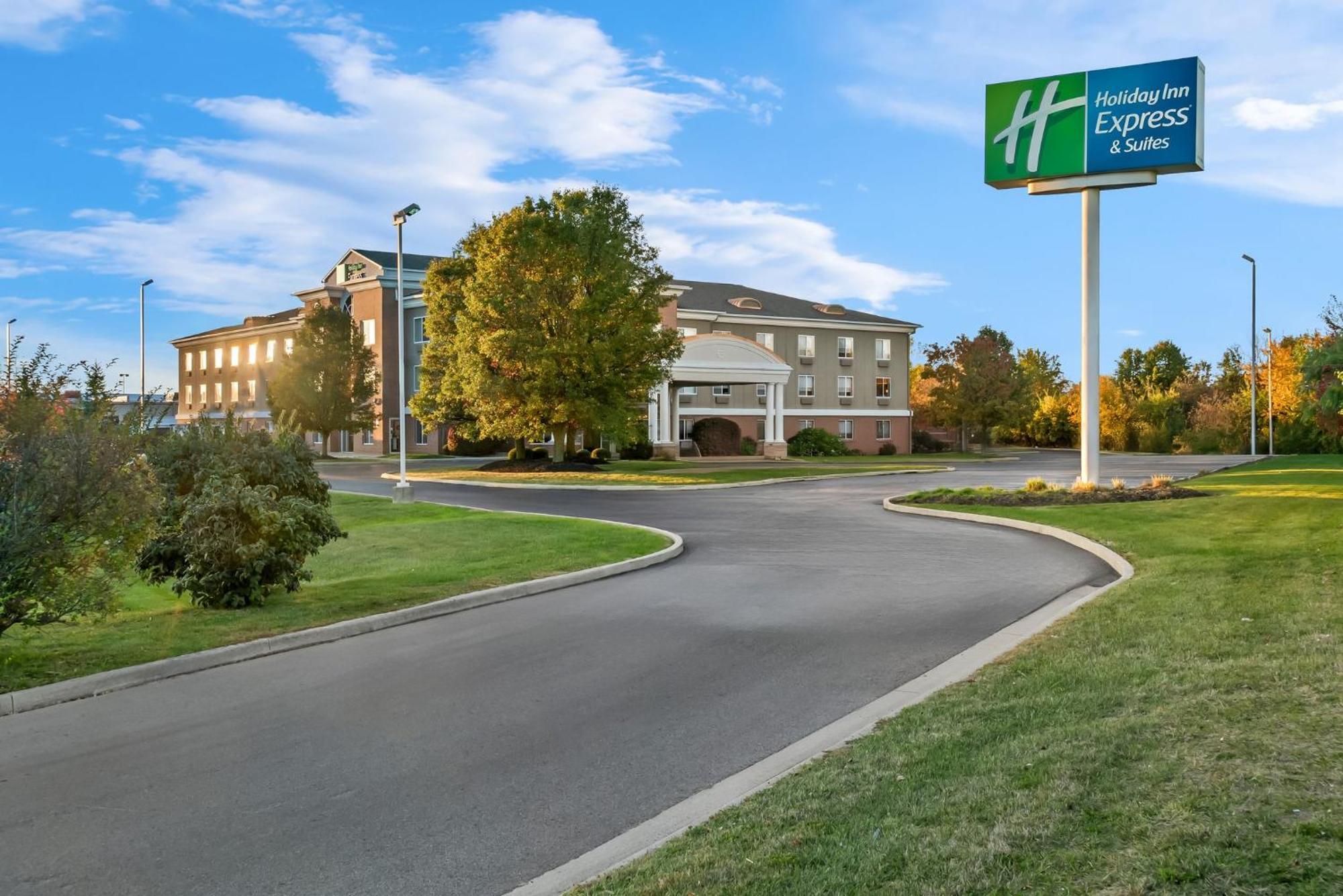 Holiday Inn Express Hotel & Suites Marion By Ihg מראה חיצוני תמונה