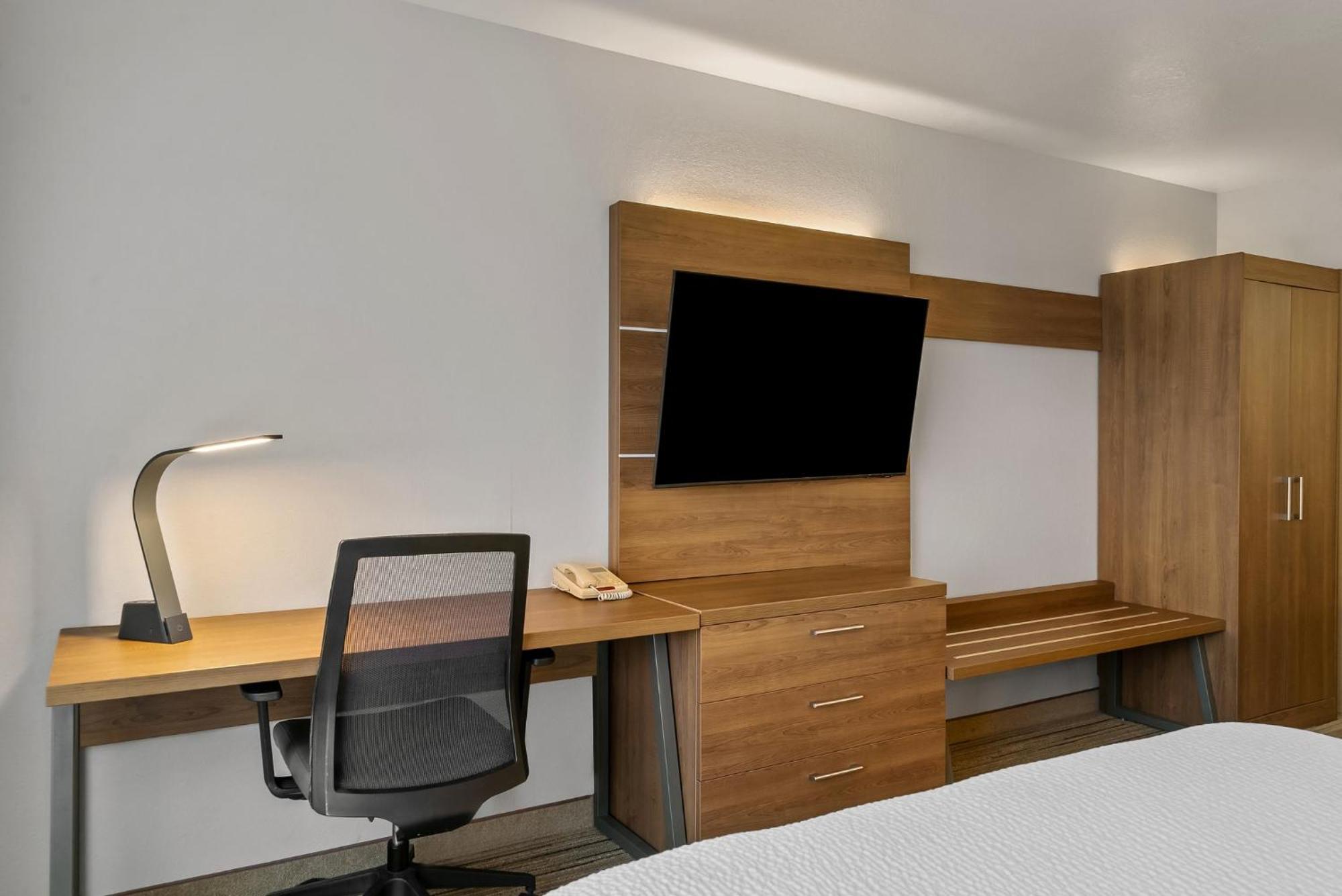 Holiday Inn Express Hotel & Suites Marion By Ihg מראה חיצוני תמונה