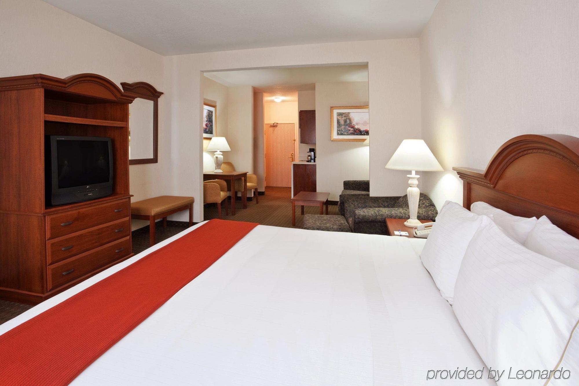 Holiday Inn Express Hotel & Suites Marion By Ihg חדר תמונה