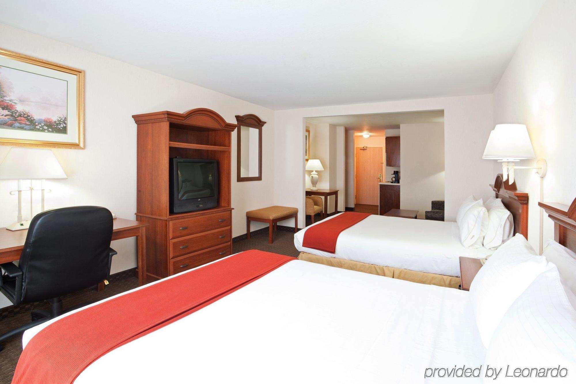 Holiday Inn Express Hotel & Suites Marion By Ihg חדר תמונה